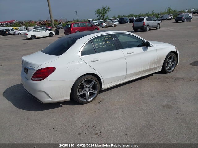 2015 Mercedes Benz C300w 4matic მანქანა იყიდება აუქციონზე, vin: 55SWF4KB4FU034188, აუქციონის ნომერი: 20261840