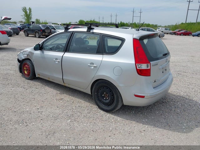 20261878 :رقم المزاد ، KMHDC85E39U032695 vin ، 2009 Hyundai Elantra Touring Gl مزاد بيع