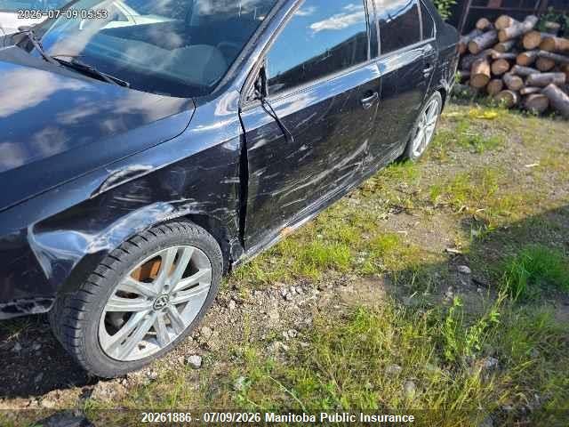 3VW267AJ1GM208092 Volkswagen Jetta 1.4 Tsi