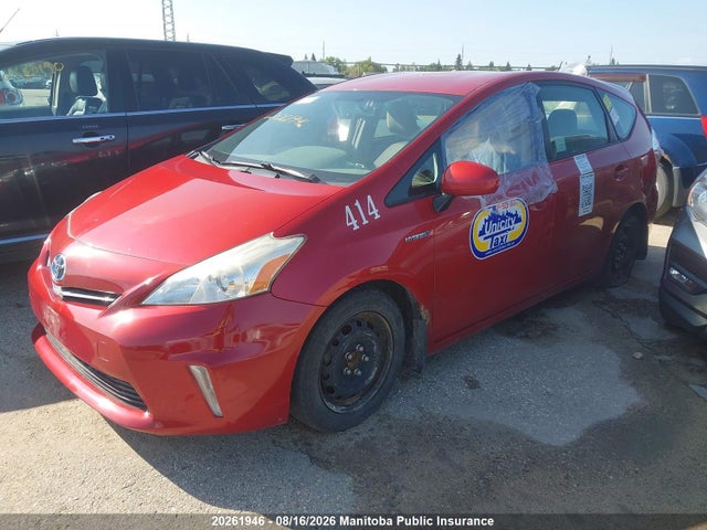 Toyota PRIUS V 2014 JTDZN3EU6E3349109 Image 2