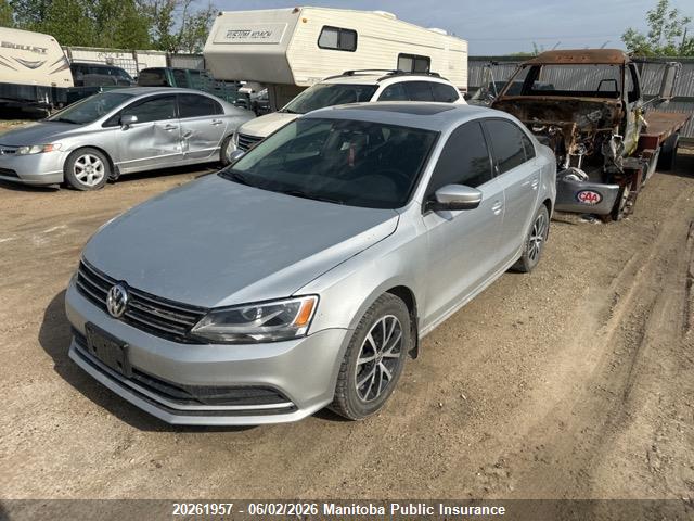20261957 :رقم المزاد ، 3VWD67AJ1GM271525 vin ، 2016 Volkswagen Jetta 1.4 Tsi مزاد بيع