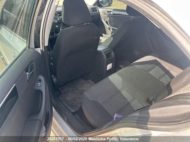 20261957 :رقم المزاد ، 3VWD67AJ1GM271525 vin ، 2016 Volkswagen Jetta 1.4 Tsi مزاد بيع