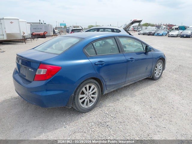 20261962 :رقم المزاد ، 2HGFB2F53CH025818 vin ، 2012 Honda Civic Ex مزاد بيع