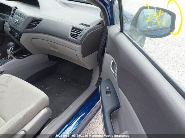 20261962 :رقم المزاد ، 2HGFB2F53CH025818 vin ، 2012 Honda Civic Ex مزاد بيع