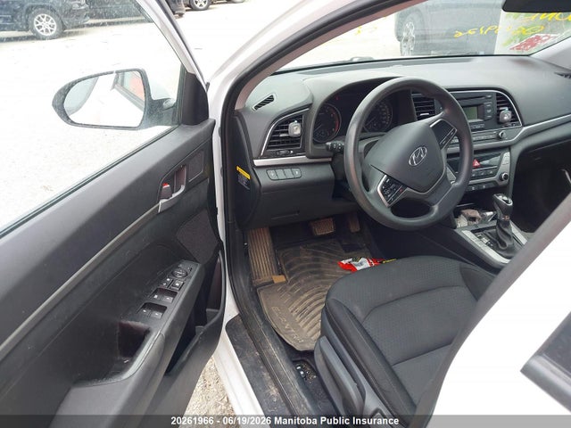 2017 Hyundai Elantra Le მანქანა იყიდება აუქციონზე, vin: 5NPD74LF5HH075747, აუქციონის ნომერი: 20261966