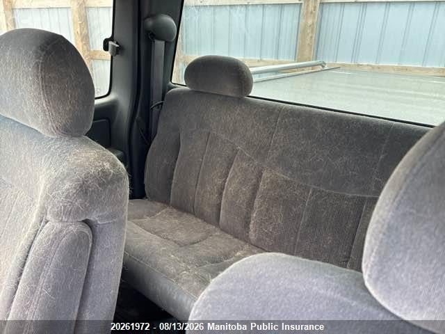 2000 Chevrolet Silverado 1500 Ext Cab მანქანა იყიდება აუქციონზე, vin: 1GCEK19T5YE419561, აუქციონის ნომერი: 20261972