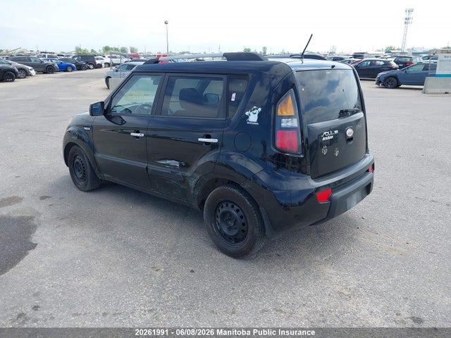 2011 Kia Soul 4u მანქანა იყიდება აუქციონზე, vin: KNDJT2A2XB7281919, აუქციონის ნომერი: 20261991