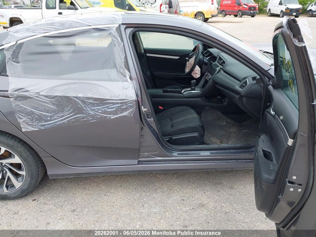 20262001 :رقم المزاد ، 2HGFC2F86JH002425 vin ، 2018 Honda Civic Ex مزاد بيع