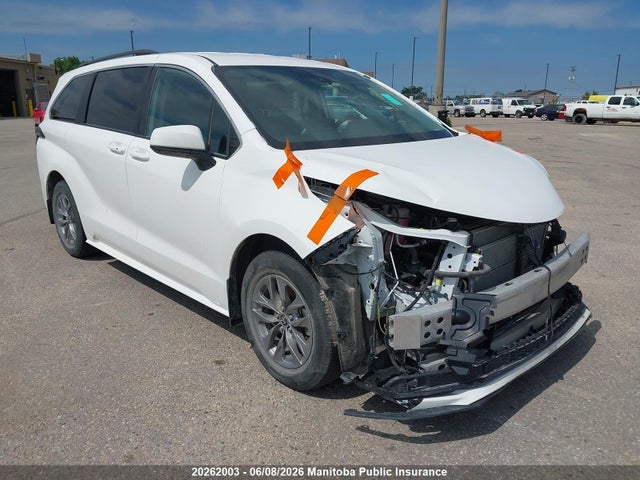 2024 Toyota Sienna Le Hybrid მანქანა იყიდება აუქციონზე, vin: 5TDGRKEC1RS209194, აუქციონის ნომერი: 20262003