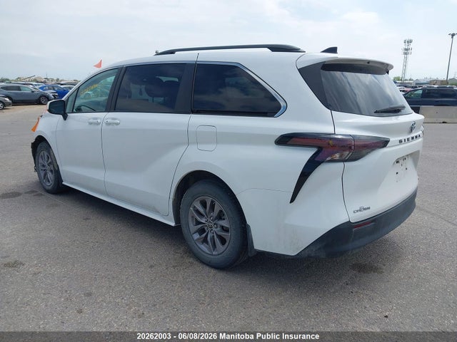 2024 Toyota Sienna Le Hybrid მანქანა იყიდება აუქციონზე, vin: 5TDGRKEC1RS209194, აუქციონის ნომერი: 20262003