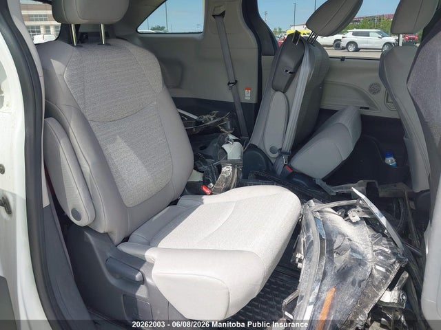 2024 Toyota Sienna Le Hybrid მანქანა იყიდება აუქციონზე, vin: 5TDGRKEC1RS209194, აუქციონის ნომერი: 20262003