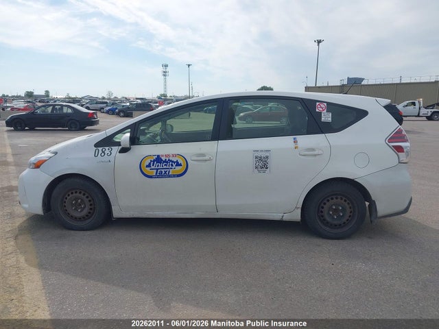 20262011 :رقم المزاد ، JTDZN3EU1GJ053266 vin ، 2016 Toyota Prius V مزاد بيع
