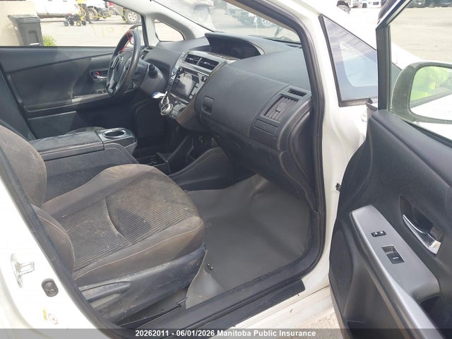 20262011 :رقم المزاد ، JTDZN3EU1GJ053266 vin ، 2016 Toyota Prius V مزاد بيع