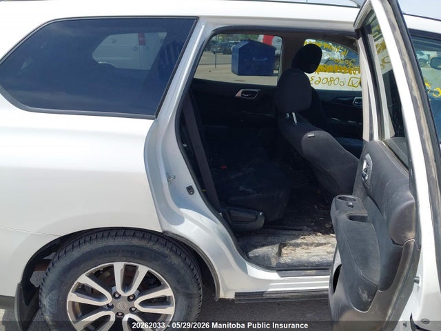 Aukcja sprzedaży 2016 Nissan Pathfinder Sv, vin: 5N1AR2MM6GC608063, numer aukcji: 20262033