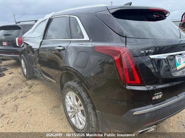 Cadillac XT5 2021 1GYKNBR4XMZ142668 Image 3