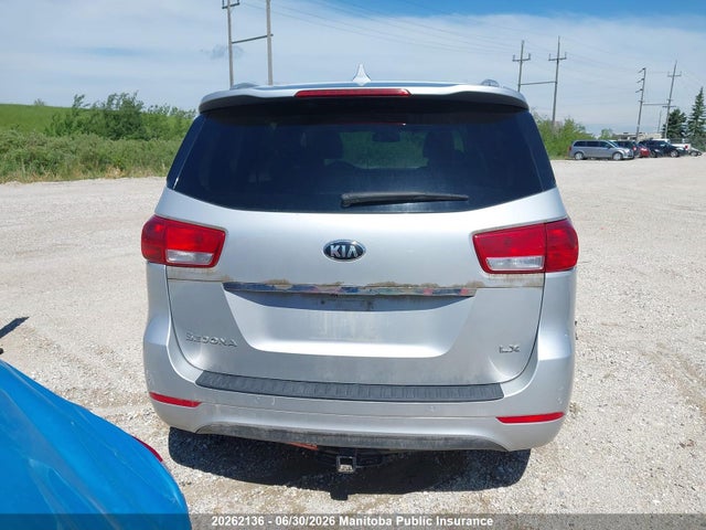 KIA SEDONA LX 2018 KNDMB5C15J6357055 Image 16