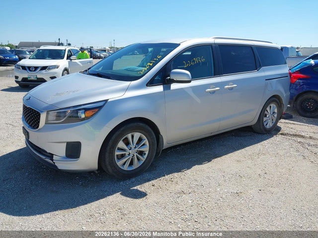 KIA SEDONA LX 2018 KNDMB5C15J6357055 Image 2