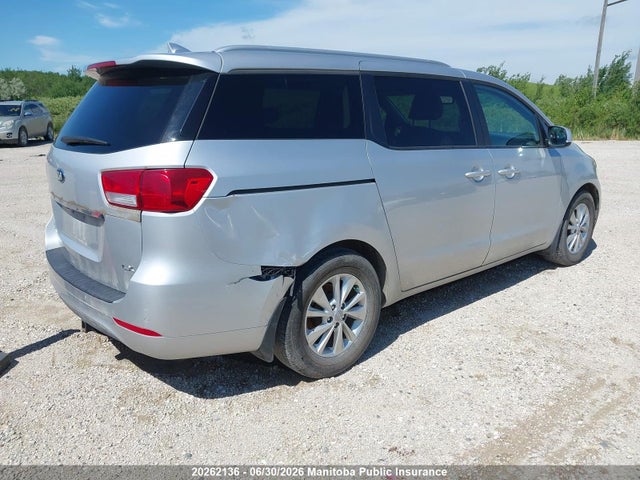 KIA SEDONA LX 2018 KNDMB5C15J6357055 Image 4