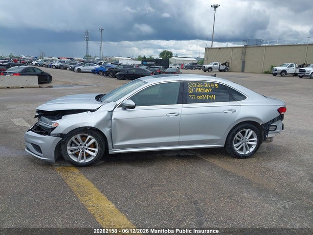 Aukcja sprzedaży 2021 Volkswagen Passat Highline 2.0 Tsi, vin: 1VWBA7A34MC003444, numer aukcji: 20262158