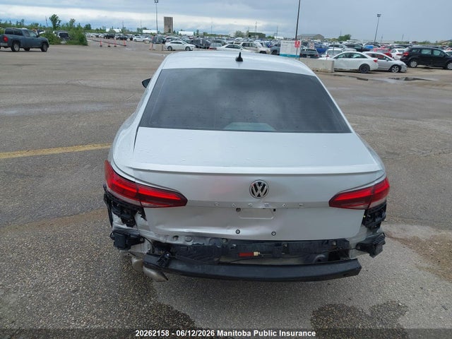 Aukcja sprzedaży 2021 Volkswagen Passat Highline 2.0 Tsi, vin: 1VWBA7A34MC003444, numer aukcji: 20262158