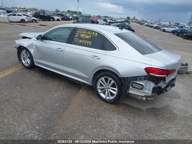 Aukcja sprzedaży 2021 Volkswagen Passat Highline 2.0 Tsi, vin: 1VWBA7A34MC003444, numer aukcji: 20262158
