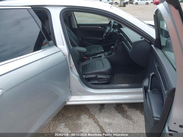 Aukcja sprzedaży 2021 Volkswagen Passat Highline 2.0 Tsi, vin: 1VWBA7A34MC003444, numer aukcji: 20262158