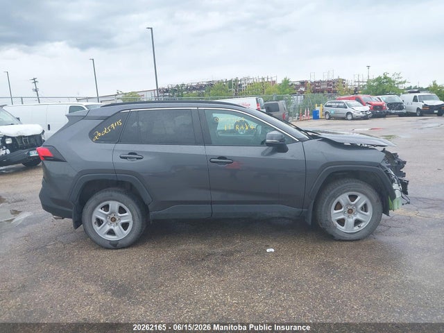 Toyota RAV4 LE 2019 2T3B1RFVXKC033164 Image 13
