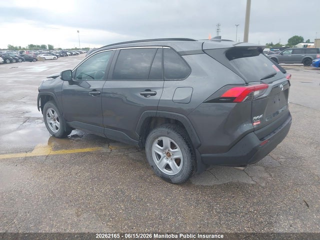 Toyota RAV4 LE 2019 2T3B1RFVXKC033164 Image 3