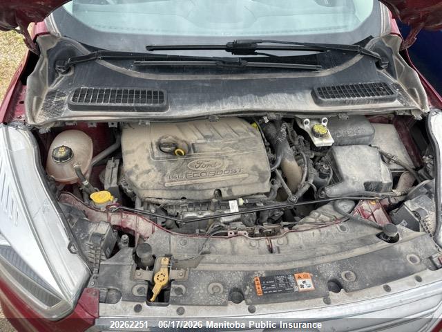 1FMCU9GD2HUD00721 Ford ESCAPE SE