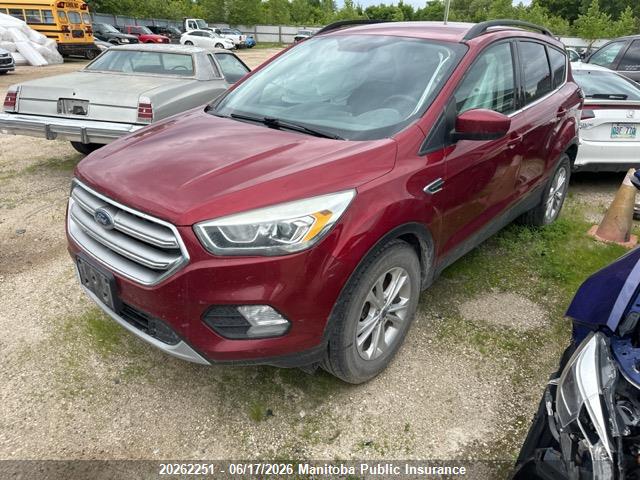 1FMCU9GD2HUD00721 Ford ESCAPE SE
