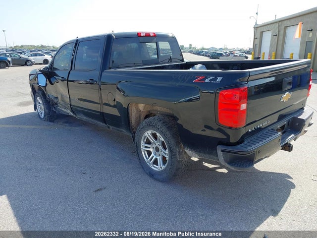 1GCUKREC6JF174396 Chevrolet Silverado 1500 Lt Crew Cab