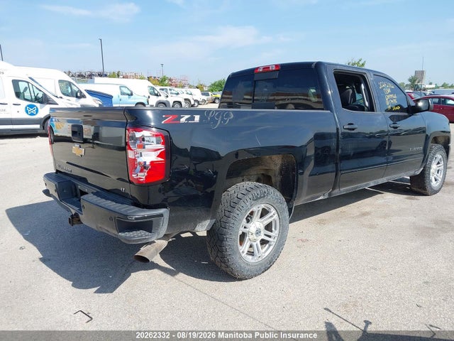 1GCUKREC6JF174396 Chevrolet Silverado 1500 Lt Crew Cab