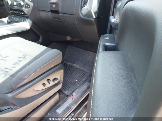 1GCUKREC6JF174396 Chevrolet Silverado 1500 Lt Crew Cab