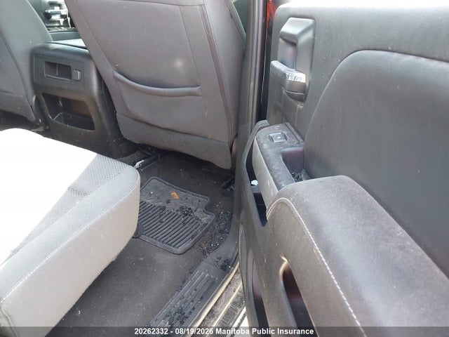 1GCUKREC6JF174396 Chevrolet Silverado 1500 Lt Crew Cab