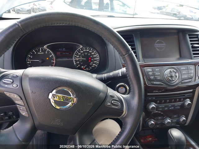Продажа на аукционе авто 2016 Nissan Pathfinder Platinum, vin: 5N1AR2MM4GC640204, номер лота: 20262348