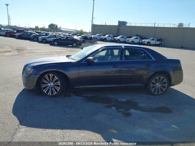 Продаж на аукціоні авто 2014 Chrysler 300 S, vin: 2C3CCABG5EH202831, номер лоту: 20262388