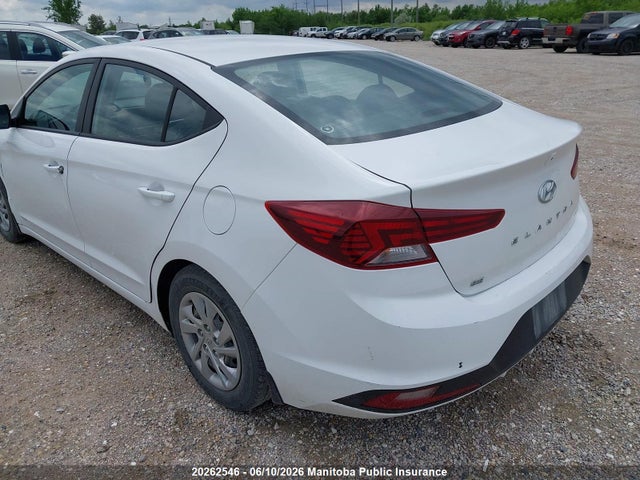2019 Hyundai Elantra Essential მანქანა იყიდება აუქციონზე, vin: KMHD74LF3KU884611, აუქციონის ნომერი: 20262546