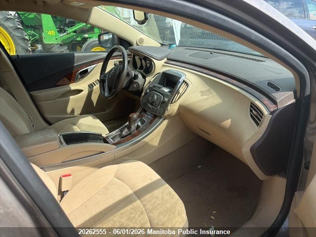 20262555 :رقم المزاد ، 1G4GK5EG1AF276001 vin ، 2010 Buick Lacrosse Cxl V6 مزاد بيع