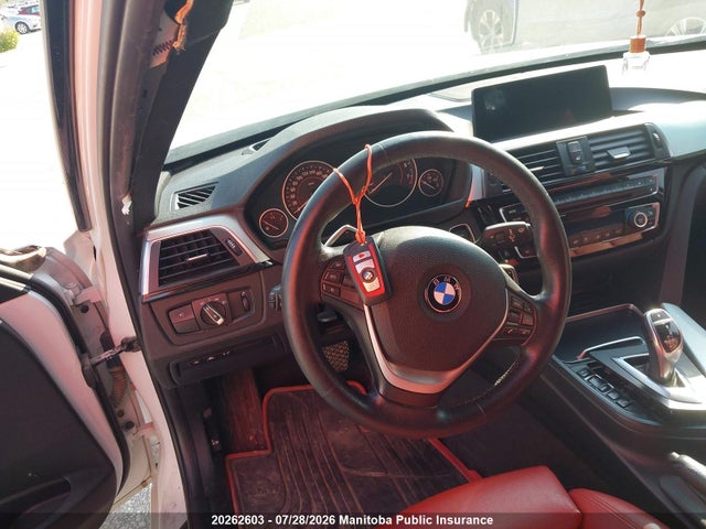 BMW 328i Xdrive 2016 WBA8E3C57GK503016 Image 12