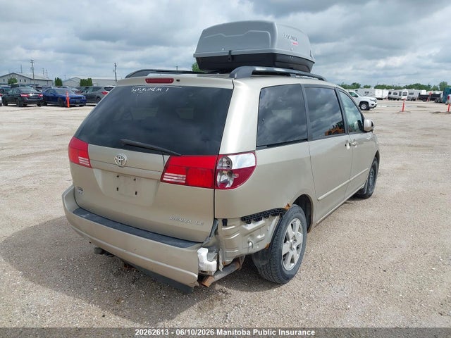2004 Toyota Sienna Le V6 მანქანა იყიდება აუქციონზე, vin: 5TDZA23C54S005803, აუქციონის ნომერი: 20262613