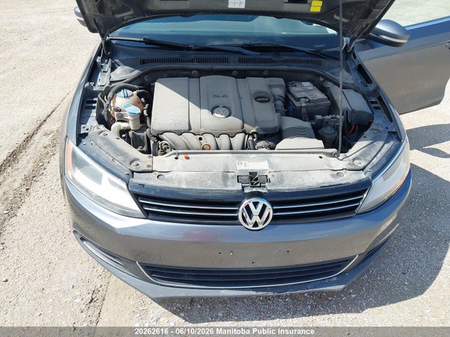 20262616 :رقم المزاد ، 3VWDX7AJ6CM336148 vin ، 2012 Volkswagen Jetta 2.5 مزاد بيع