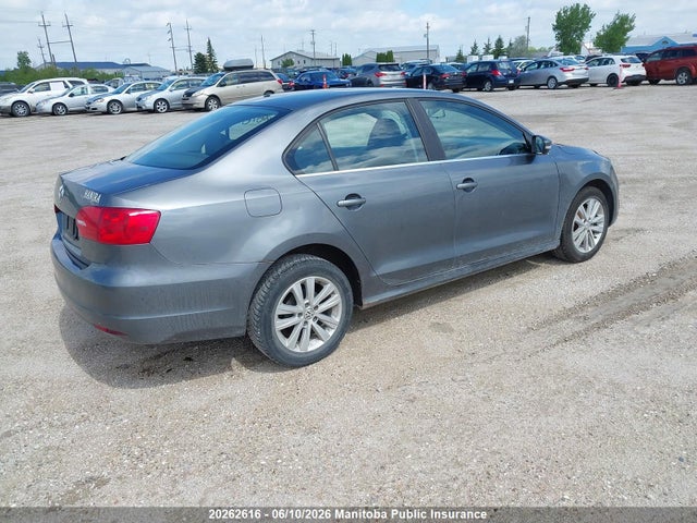 20262616 :رقم المزاد ، 3VWDX7AJ6CM336148 vin ، 2012 Volkswagen Jetta 2.5 مزاد بيع