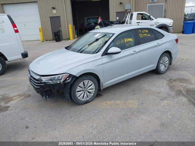 20262685 :رقم المزاد ، 3VWC57BU5KM019521 vin ، 2019 Volkswagen Jetta 1.4 Tsi مزاد بيع