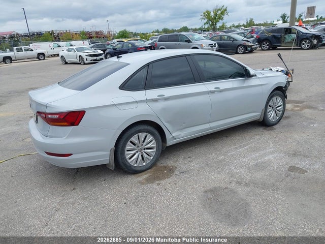 20262685 :رقم المزاد ، 3VWC57BU5KM019521 vin ، 2019 Volkswagen Jetta 1.4 Tsi مزاد بيع