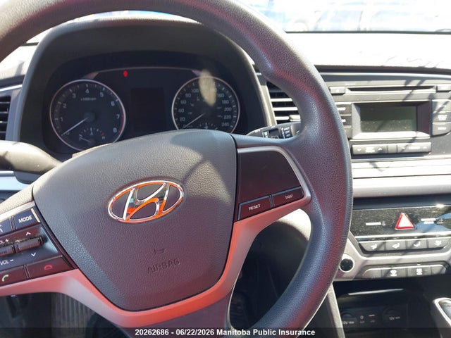 2017 Hyundai Elantra Le მანქანა იყიდება აუქციონზე, vin: 5NPD74LFXHH043778, აუქციონის ნომერი: 20262686