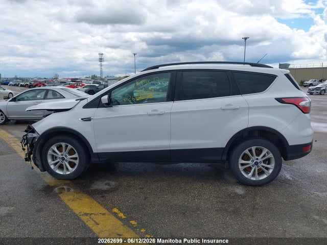 1FMCU9GD1HUC69350 Ford ESCAPE SE
