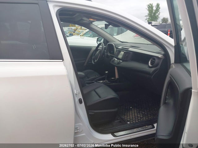 Toyota Rav4 Limited 2018 2T3DFREV4JW769655 Image 5