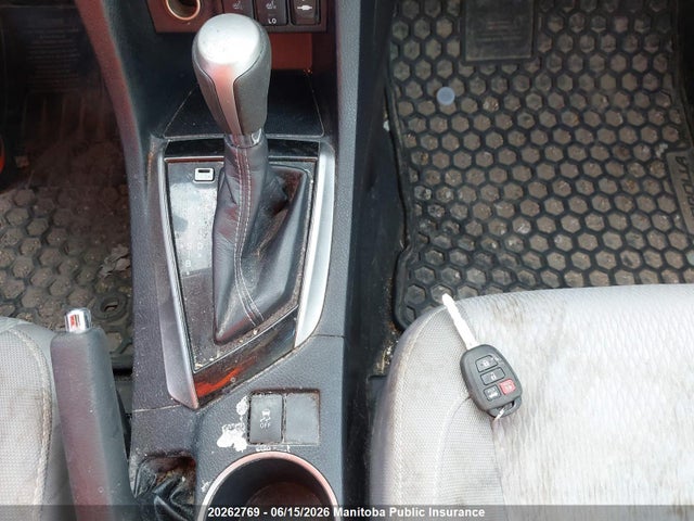 2T1BURHE8GC642483 Toyota COROLLA LE