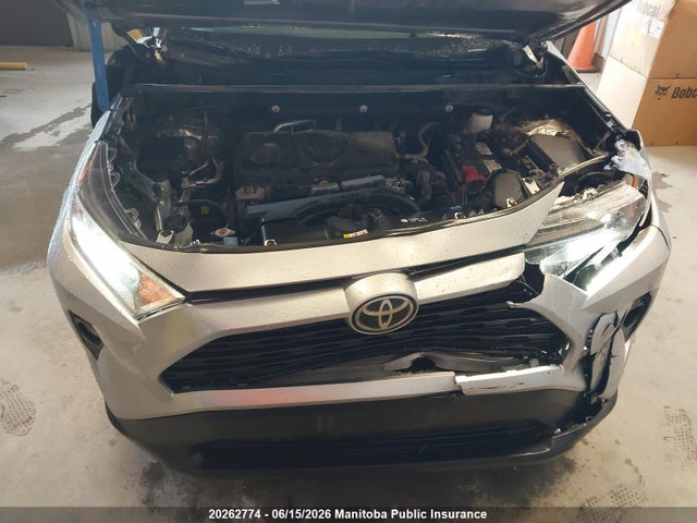 2T3R1RFV4MC183949 Toyota Rav4 Xle