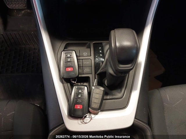 2T3R1RFV4MC183949 Toyota Rav4 Xle
